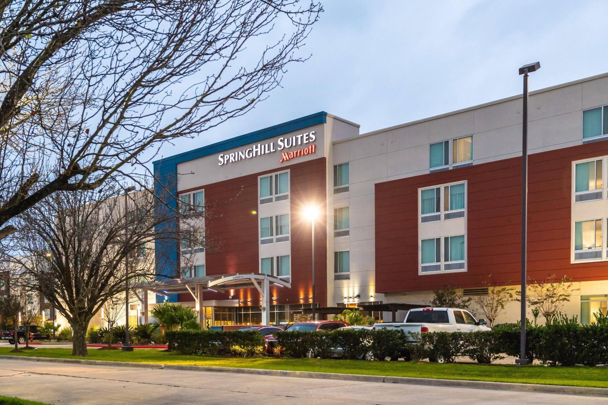 Springhill Suites By Marriott Houston Baytown Exterior photo